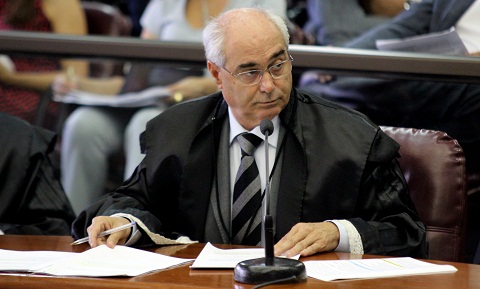 O relator do processo, conselheiro Mauri Torres (Foto: Karina Camargos Coutinho)